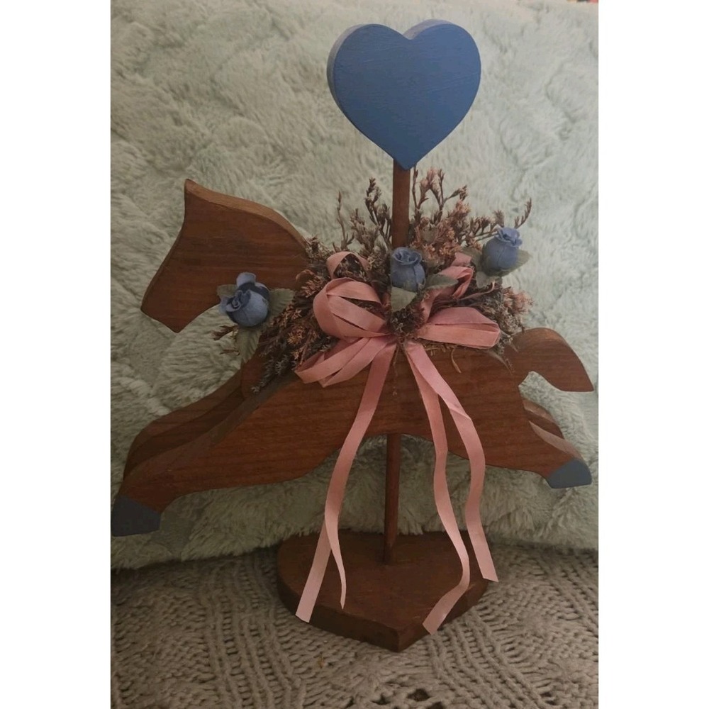 Vintage Wooden Carousel Horse on‎ Heart Stand Floral Accents Country Primitive